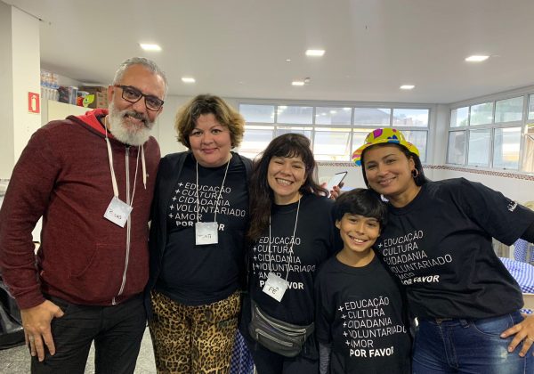 conexão-voluntária-educação