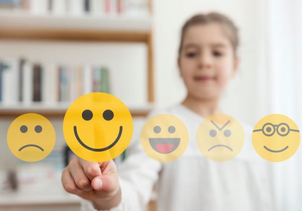 emojis emoções divertida mente